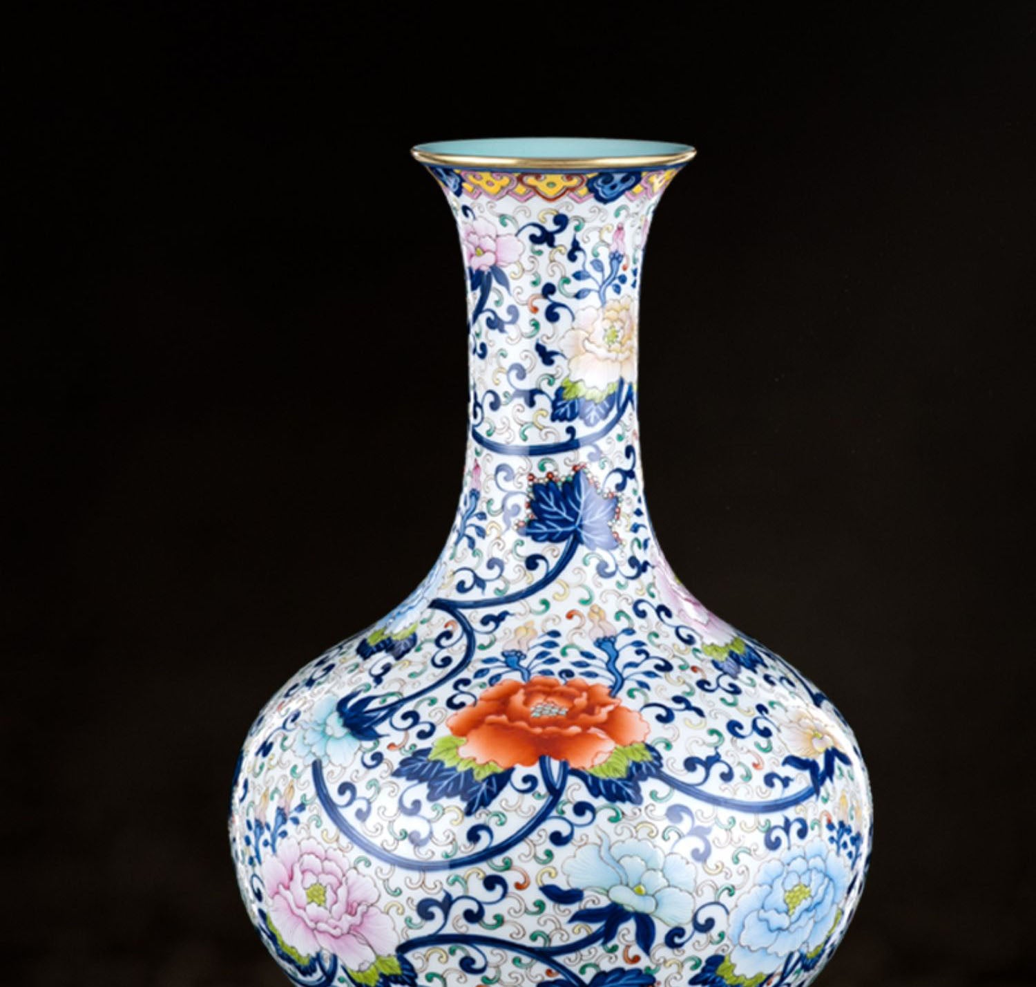 Reproduction of Chinese Royal Vase - Morrow Land